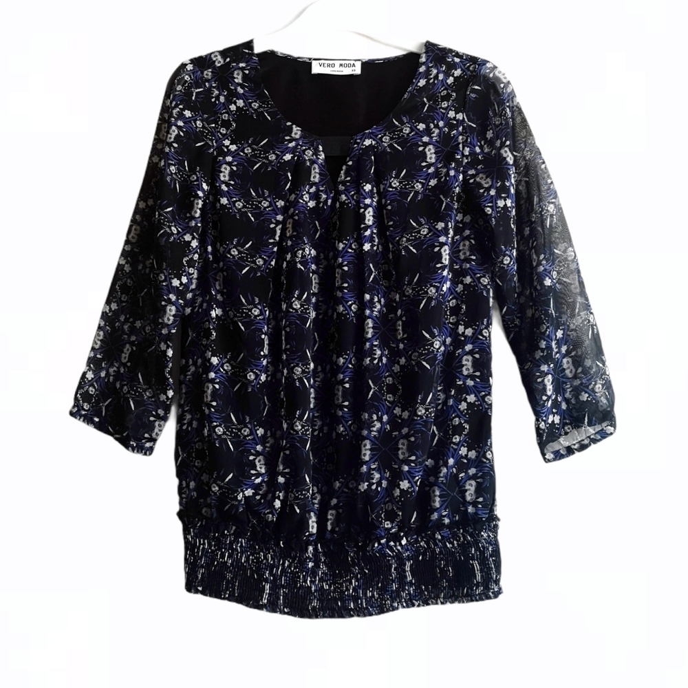 Vero Moda Floral Blouse 3/4 Sheer Sleeves Keyhole